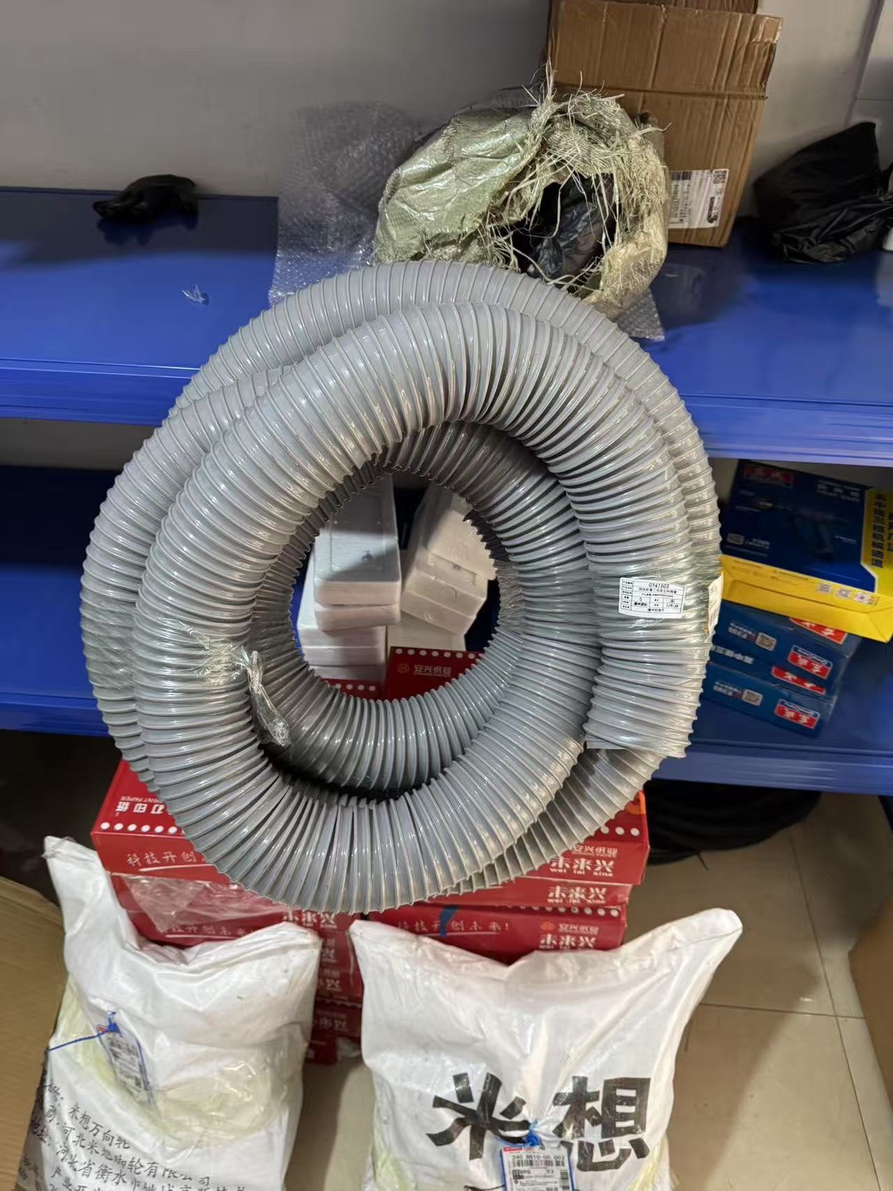 国产 PVC灰色钢丝软管工业吸尘伸缩管 内径80MM*0.6MM