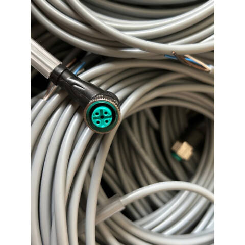 倍加福 (PEPPERL+FUCHS) 连接线，电源线，分线器；V1-W-2M-PVC