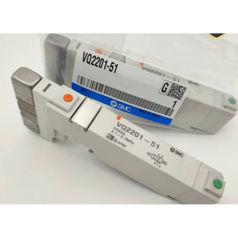 SMC 五通电磁阀 VQC2A01-51