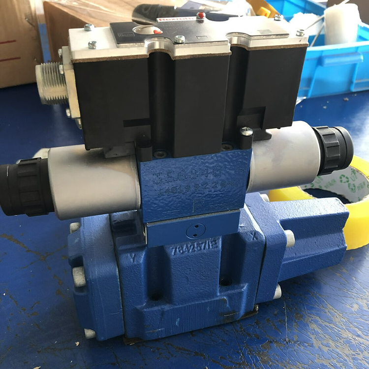Rexroth/力士乐 比例换向阀 4WRZE10E1-85-7X/6EG24N9ETK31/A1D3M
