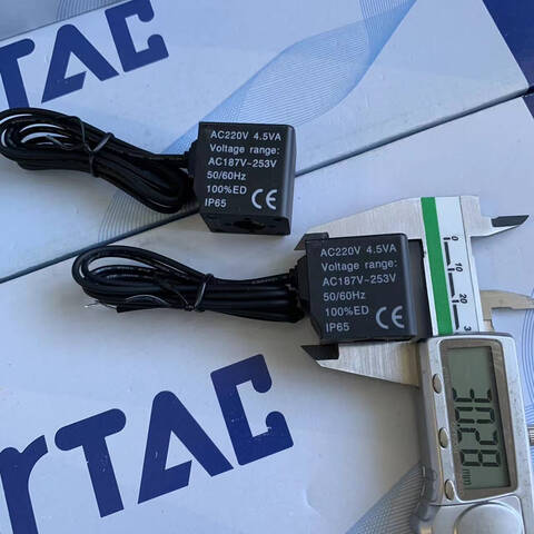 Airtac/亚德客电磁阀线圈 AC220V线圈 4.5VA