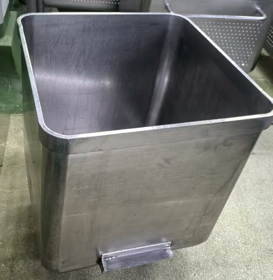 丰达 不锈钢馅料缸带盖子 640+640*650底部4个6寸轮（65kg±1kg）