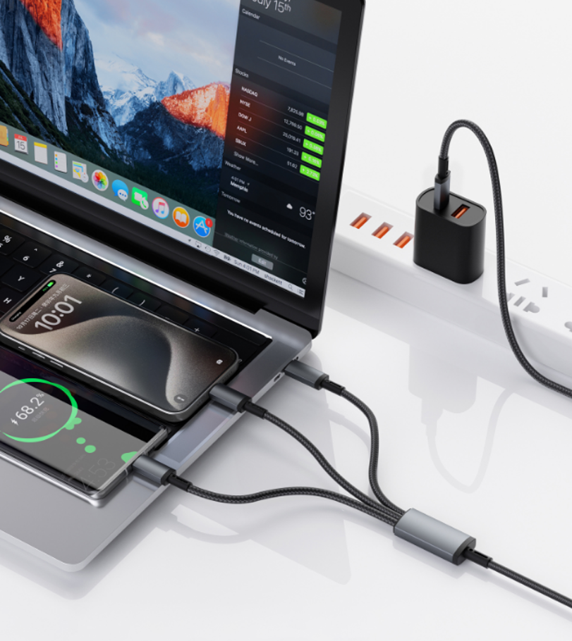 WiWU 钛闪系列数据线 Wi-C060(C-C+C+M)66W/1.2M