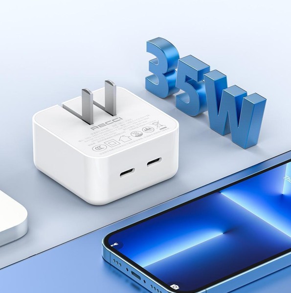 锐思/RECCI 35W氮化镓快速充电器RCT-P30C